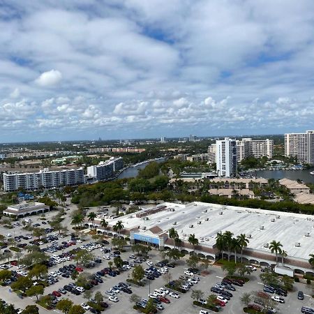 BeachWalk Studio Apmt 2 Beds, Amazing Views- 12B Hallandale Beach Exterior foto