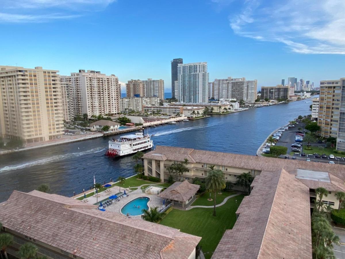 BeachWalk Studio Apmt 2 Beds, Amazing Views- 12B Hallandale Beach Exterior foto
