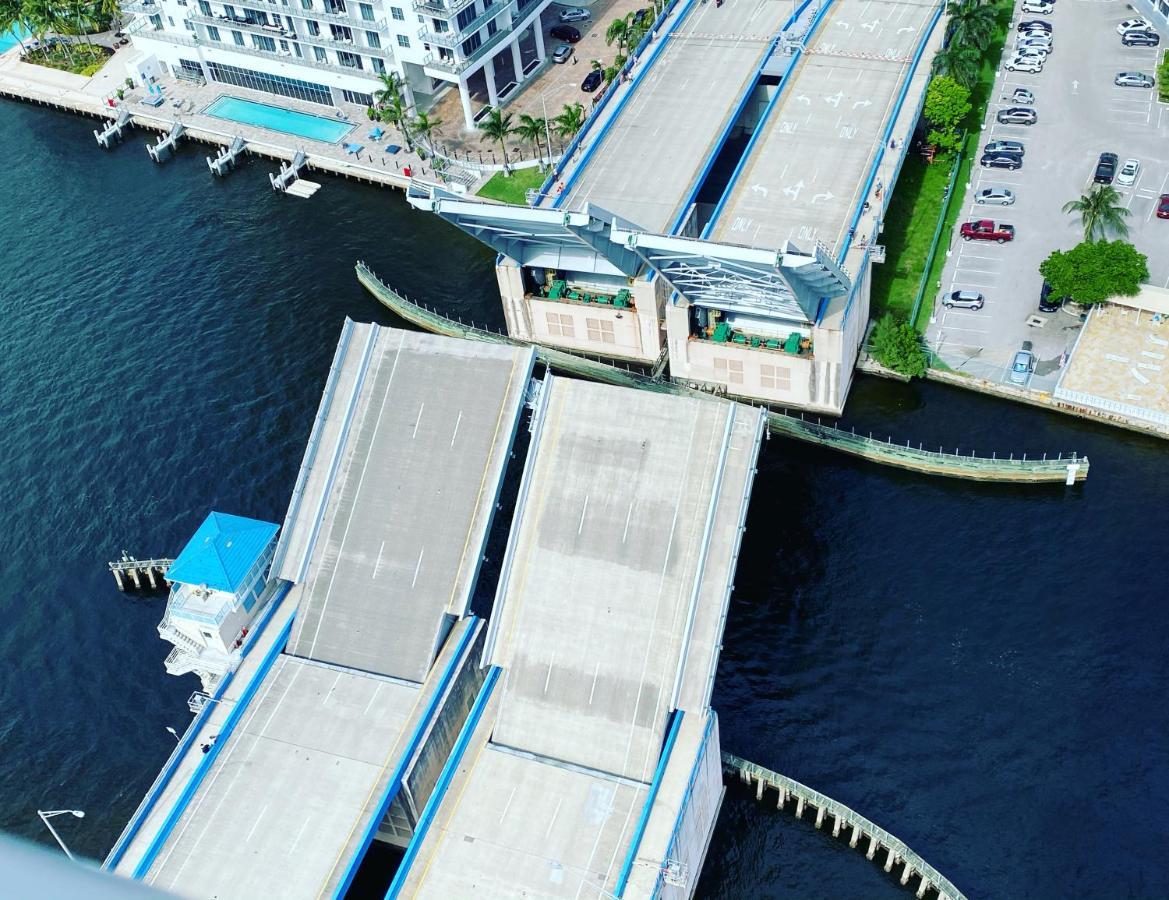 BeachWalk Studio Apmt 2 Beds, Amazing Views- 12B Hallandale Beach Exterior foto