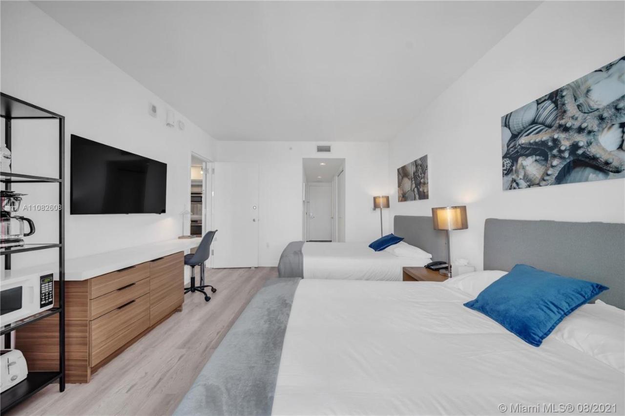 BeachWalk Studio Apmt 2 Beds, Amazing Views- 12B Hallandale Beach Exterior foto