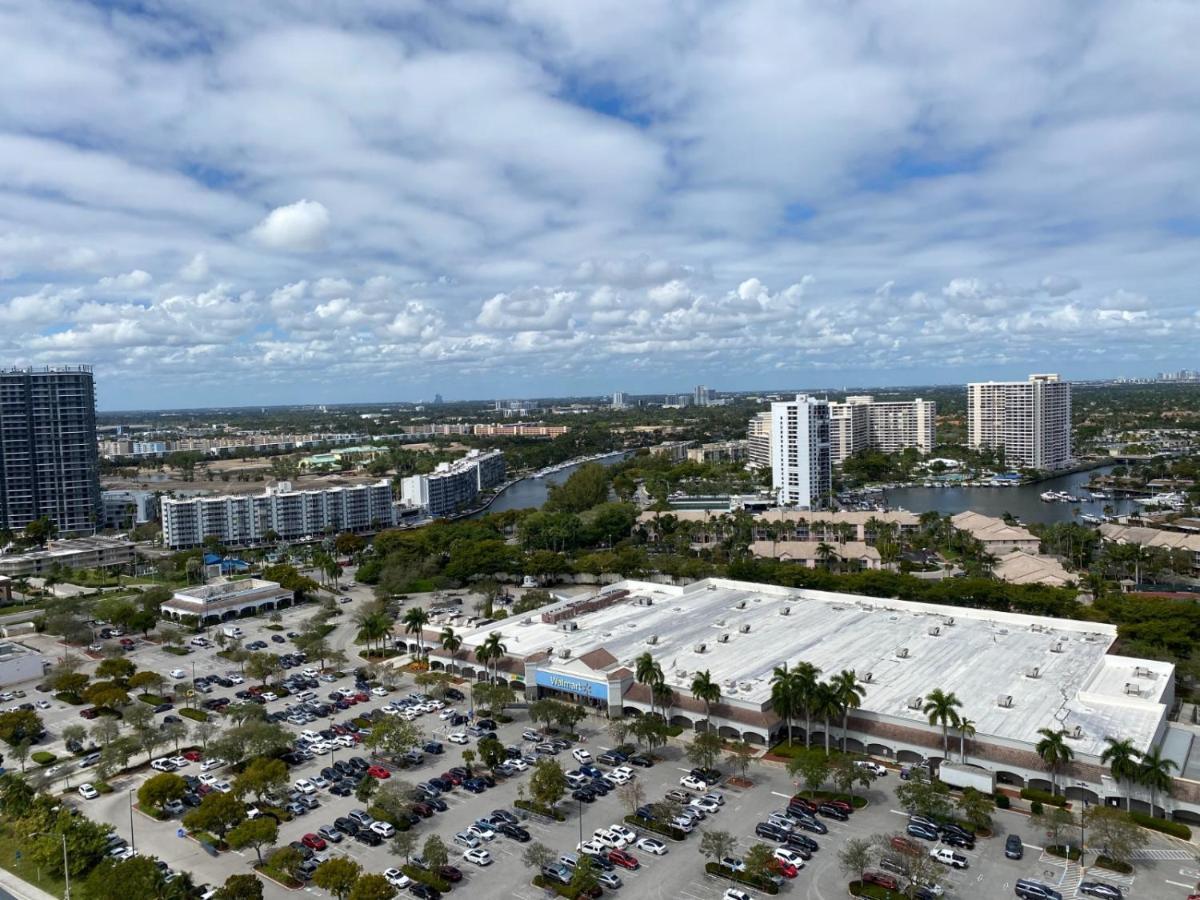 BeachWalk Studio Apmt 2 Beds, Amazing Views- 12B Hallandale Beach Exterior foto
